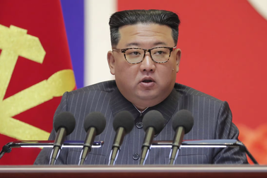 Ông Kim Jong-un lệnh tăng cường răn đe chiến tranh