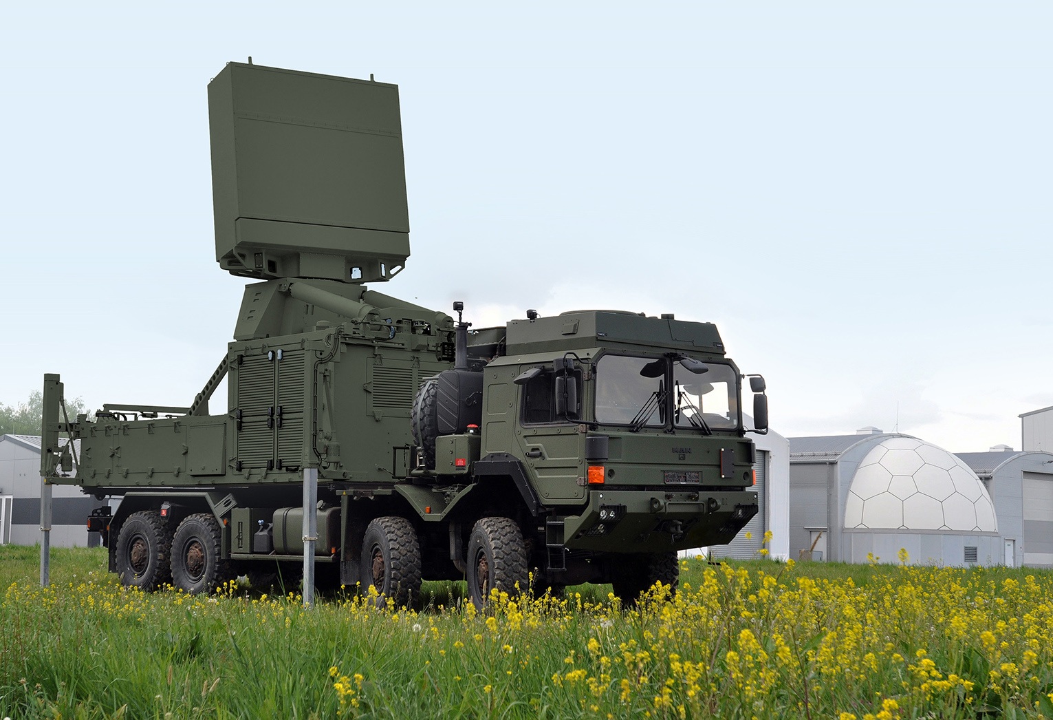 Radar phòng không TRML-4D do Đức sản xuất (Ảnh: Hensoldt).