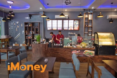 Chi cả trăm triệu đồng để mở quán ăn, cà phê nhượng quyền có dễ sống?