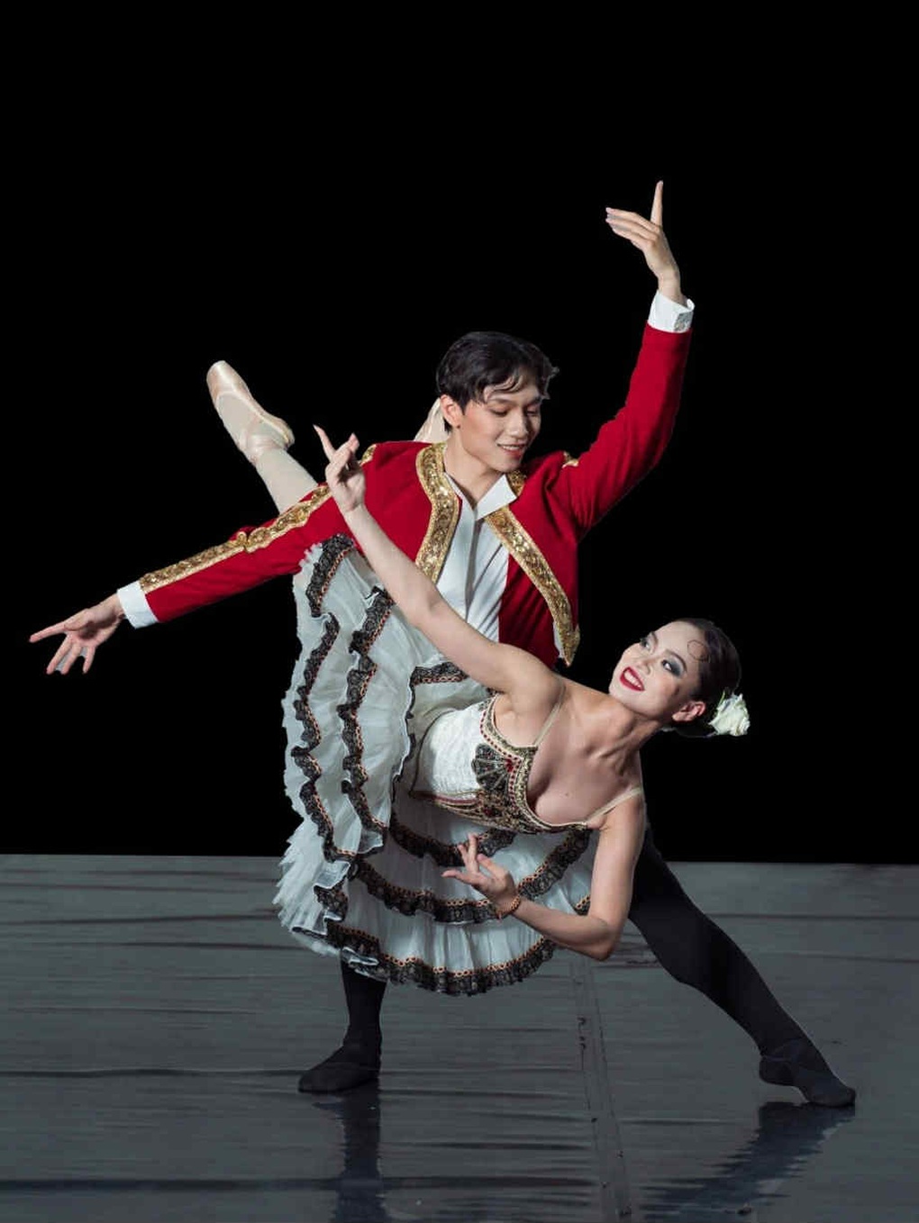 Vở ballet nổi tiếng Don Quixote lần đầu công diễn tại Việt Nam - 1 Vở ballet nổi tiếng Don Quixote lần đầu công diễn tại Việt Nam - 1