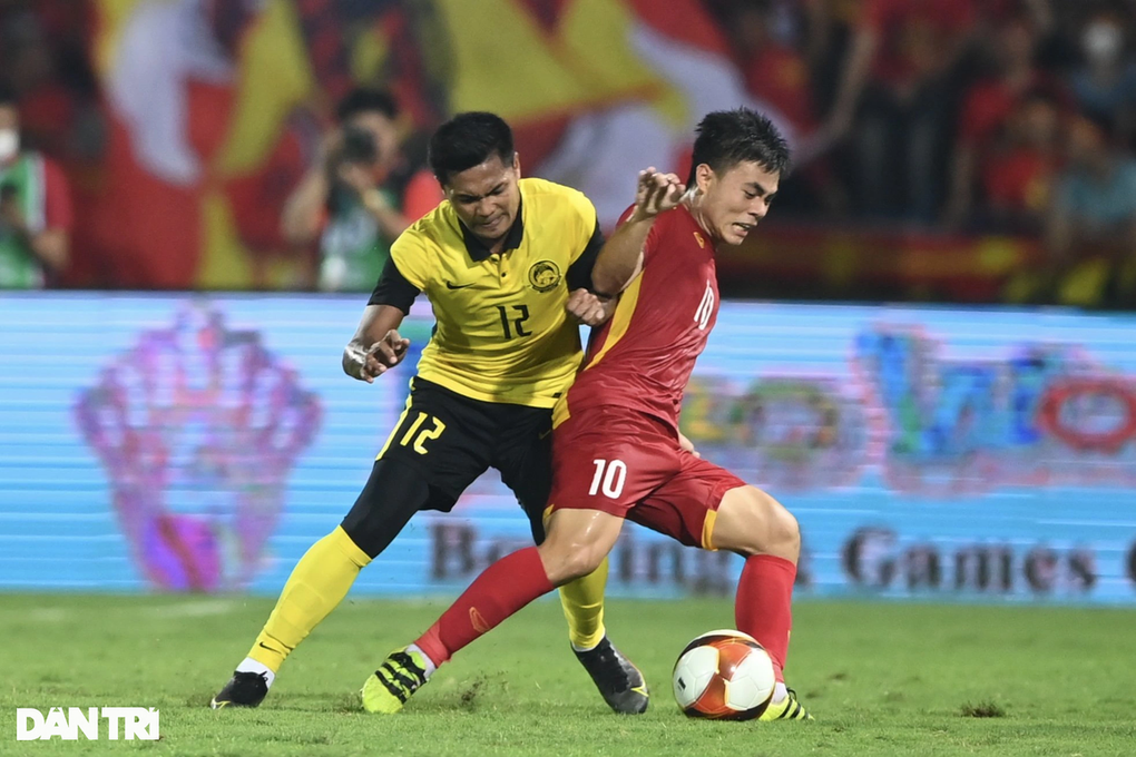 Đánh bại Malaysia, U23 Việt Nam nhận vé sớm vào tứ kết U23 châu Á - 5