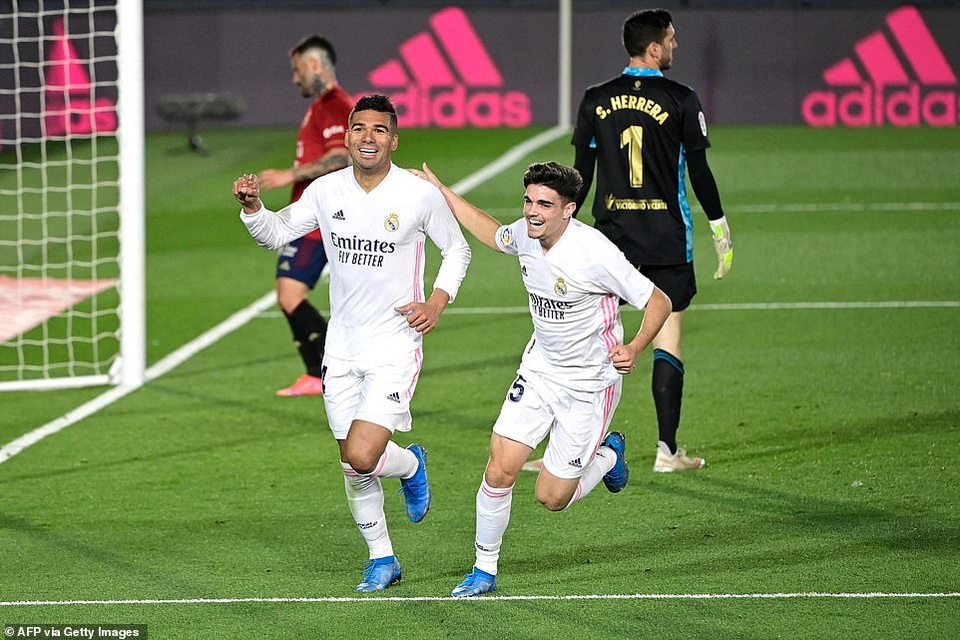 Đánh bại Osasuna, Real Madrid bám đuổi quyết liệt Atletico - 8