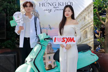 Du xuân Giáp Thìn cùng xe tay ga Tuscany 150 giá dưới 50 triệu đồng