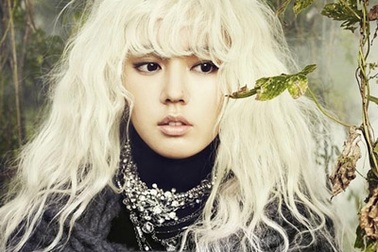 Han Ga In với hình ảnh tóc vàng lạ lẫm 