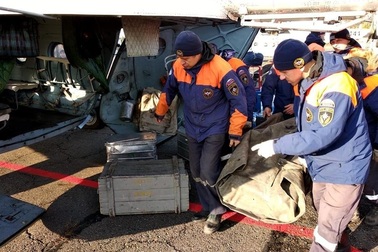 Lộ két sắt chứa 18 kg vàng sau vụ vỡ đập ở Nga