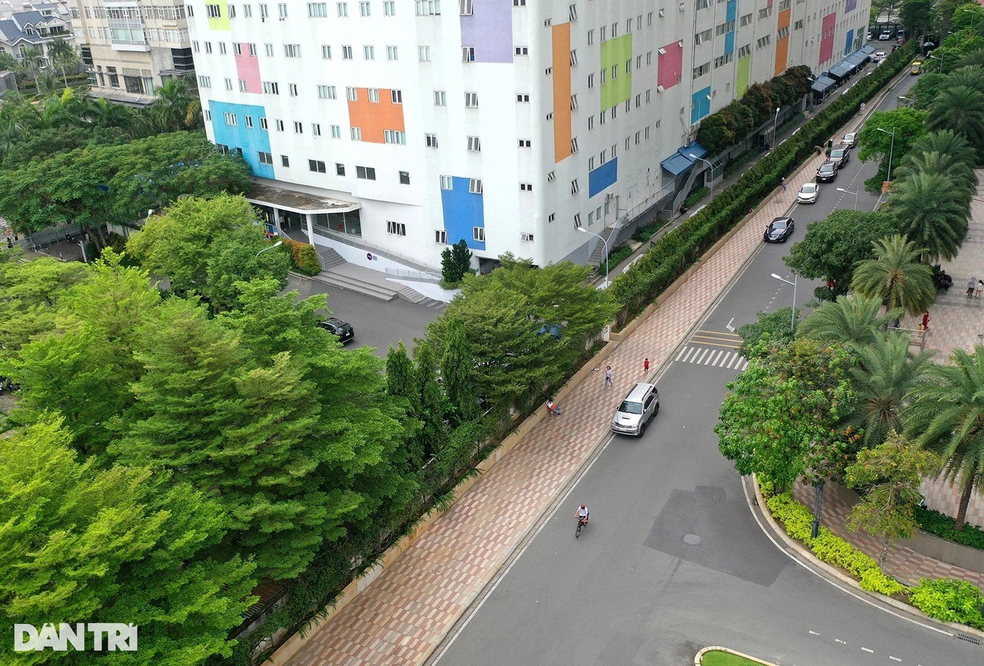 Cận cảnh 3 chướng ngại trên con đường ven sông Sài Gòn - 12 Cận cảnh 3 chướng ngại trên con đường ven sông Sài Gòn - 12