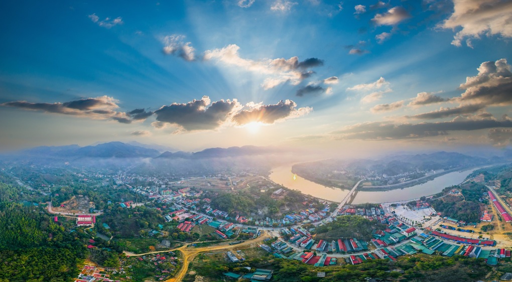 Lào Cai công bố quy hoạch xây dựng dọc sông Hồng kết nối 3 khu đô thị - 1 Lào Cai công bố quy hoạch xây dựng dọc sông Hồng kết nối 3 khu đô thị - 1