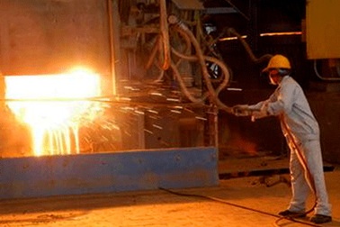 Phó Thủ tướng: Sẽ nới giới hạn dư nợ quốc gia