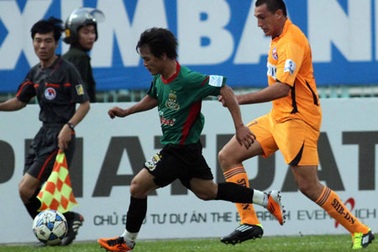 SHB Đà Nẵng “nghiền nát” ĐT Long An 