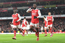 Arsenal khiến Man Utd ôm hận bởi bàn thắng ở phút 90