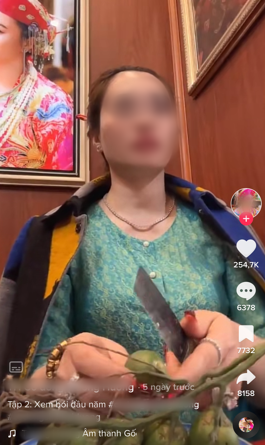 Công an vào cuộc vụ cô đồng bổ cau đúng nhận, sai cãi nóng trên mạng - 1 Công an vào cuộc vụ cô đồng bổ cau đúng nhận, sai cãi nóng trên mạng - 1
