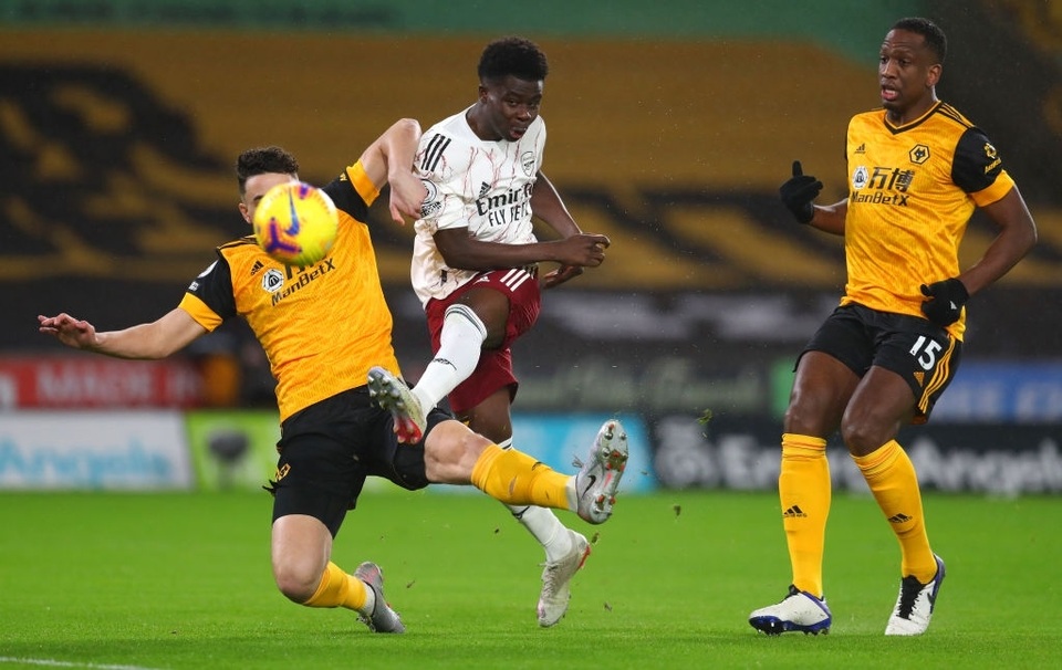 Wolves 2-1 Arsenal: Luiz, Leno cùng nhận thẻ đỏ - 2 Wolves 2-1 Arsenal: Luiz, Leno cùng nhận thẻ đỏ - 2