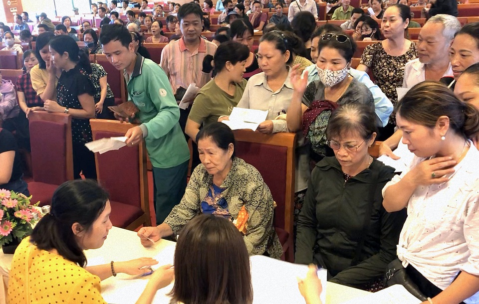 Bộ LĐ-TBXH đề xuất “nới” điều kiện vay vốn trả lương cho người lao động - 1 Bộ LĐ-TBXH đề xuất “nới” điều kiện vay vốn trả lương cho người lao động - 1