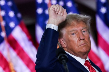 Ông Trump lập kỷ lục sau hơn 1 tuần nhậm chức