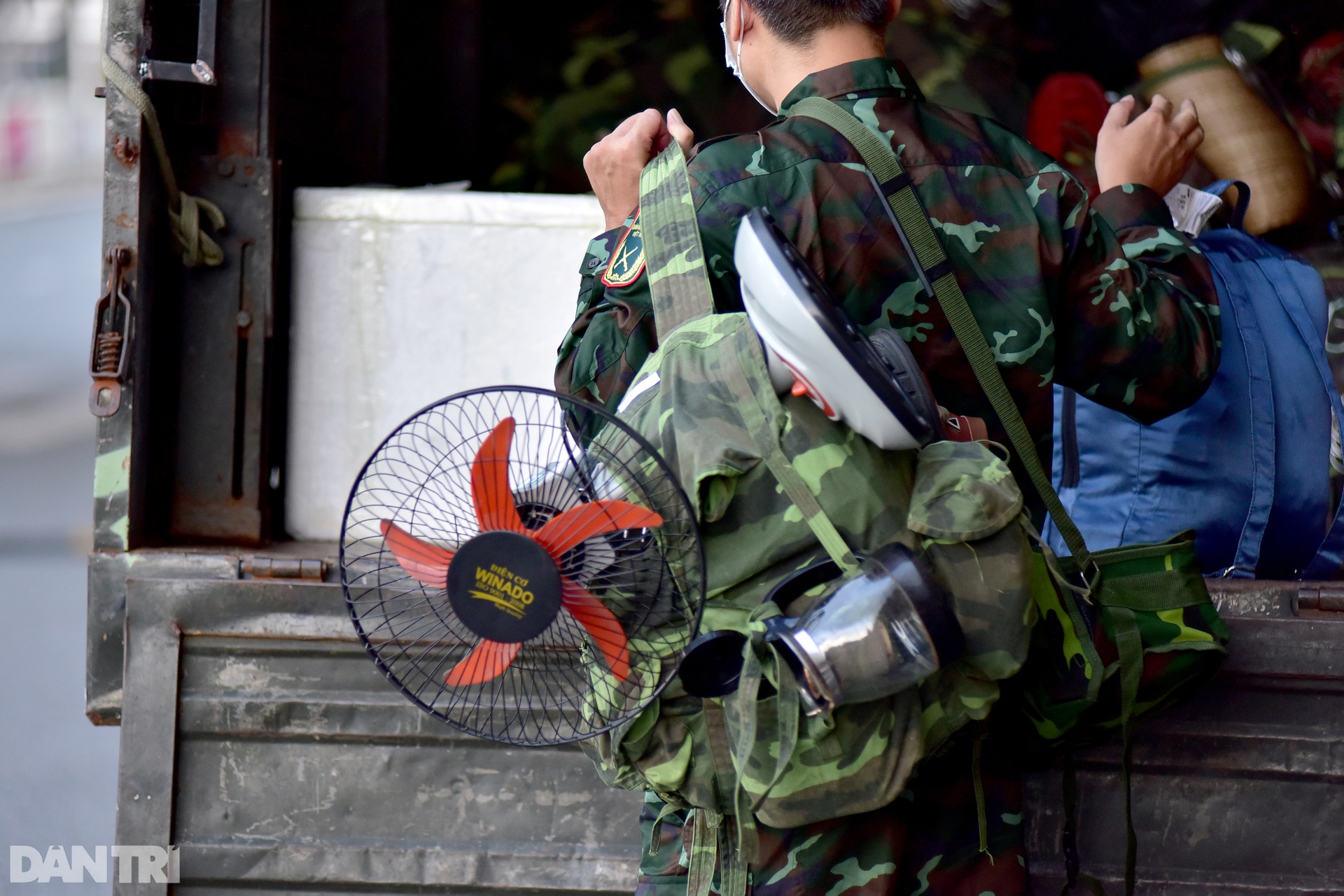 Gần 300 bác sĩ, học viên Học viện Quân y đã tới TPHCM - 5 Gần 300 bác sĩ, học viên Học viện Quân y đã tới TPHCM - 5