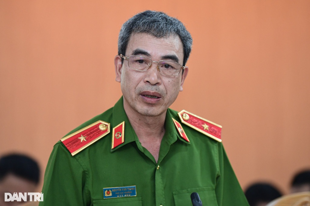 5 cán bộ thanh tra Ngân hàng Nhà nước bị khởi tố trong vụ Vạn Thịnh Phát - 1 5 cán bộ thanh tra Ngân hàng Nhà nước bị khởi tố trong vụ Vạn Thịnh Phát - 1