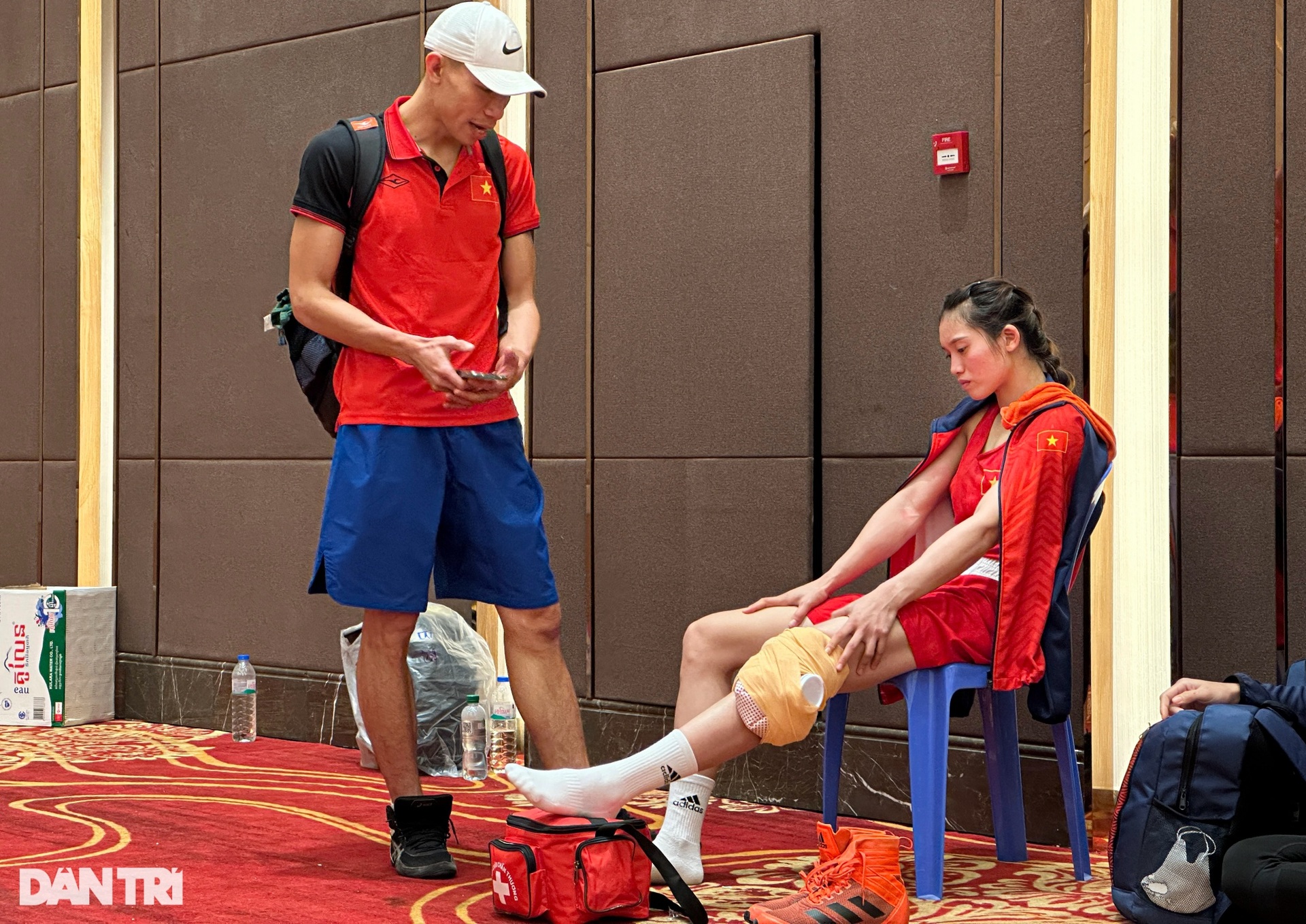 Nguyễn Thị Tâm chấn thương, bị xử thua trong trận đấu tầm cỡ thế giới - 11 Nguyễn Thị Tâm chấn thương, bị xử thua trong trận đấu tầm cỡ thế giới - 11