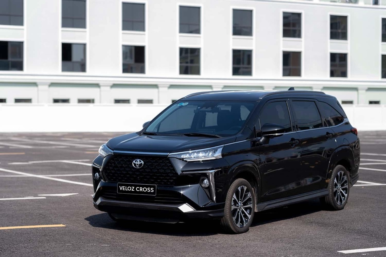 Veloz Cross: MPV 7 chỗ gầm cao phù hợp cho gia đình Việt | Báo Dân trí