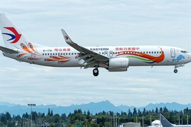 Giám sát chặt máy bay của Boeing sau tai nạn tại Trung Quốc