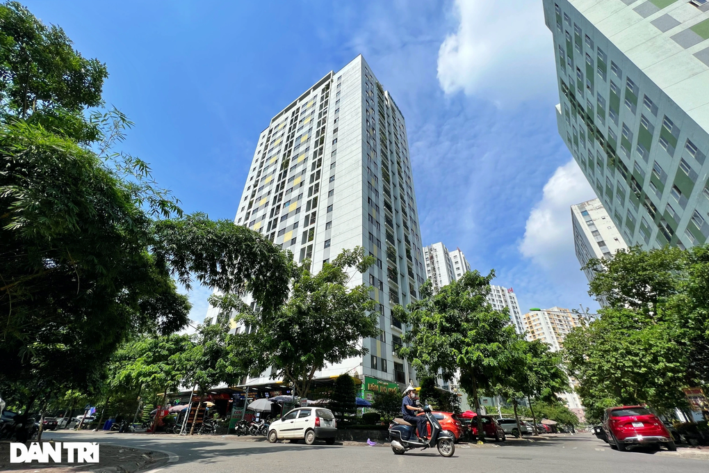 Đề nghị lùi quy định thuê nhà tối thiểu 20m2 mới được thường trú ở Hà Nội - 1 Đề nghị lùi quy định thuê nhà tối thiểu 20m2 mới được thường trú ở Hà Nội - 1