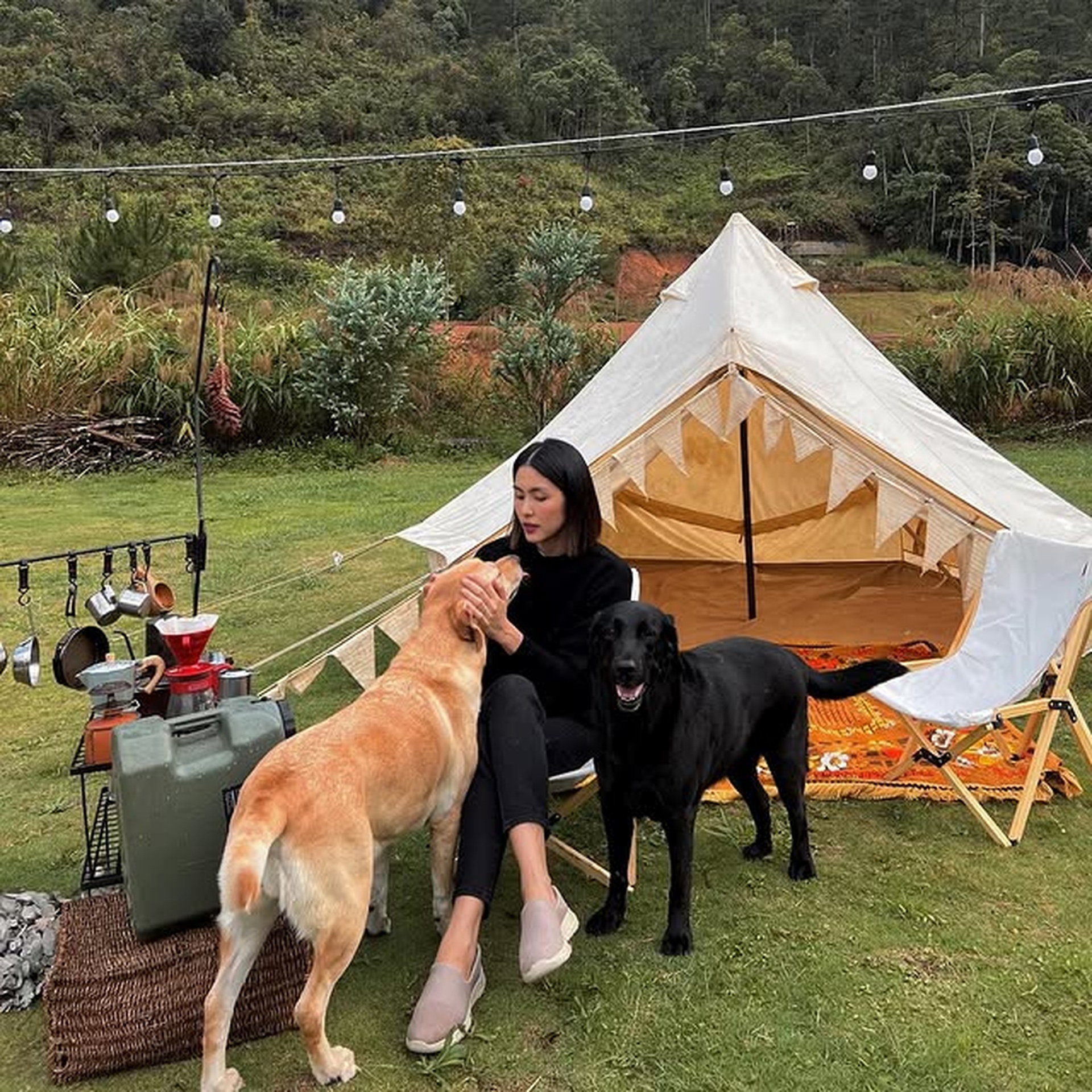 Tăng Thanh Hà tái xuất sau nhiều năm kín tiếng, nhan sắc gợi cảm tuổi 39 - 12 Tăng Thanh Hà tái xuất sau nhiều năm kín tiếng, nhan sắc gợi cảm tuổi 39 - 12