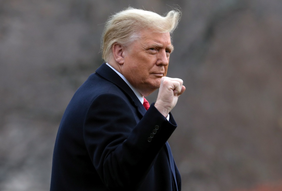 Ông Trump tiếp tục đệ đơn kiện - 1 Ông Trump tiếp tục đệ đơn kiện - 1