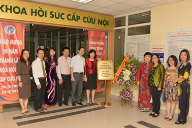 Vietcombank tài trợ 5,2 tỷ đồng cho Bệnh viện Xanh Pôn