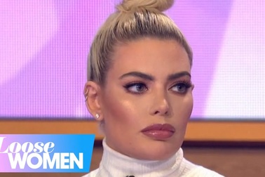 Megan Barton Hanson xinh đẹp trên truyền hình