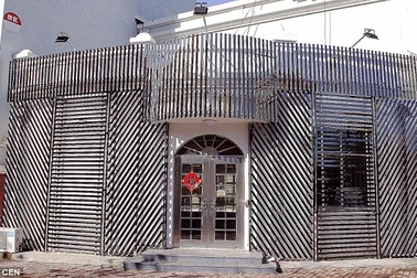 Đại gia Trung Quốc gây sốc với ý tưởng chống trộm "điên rồ"