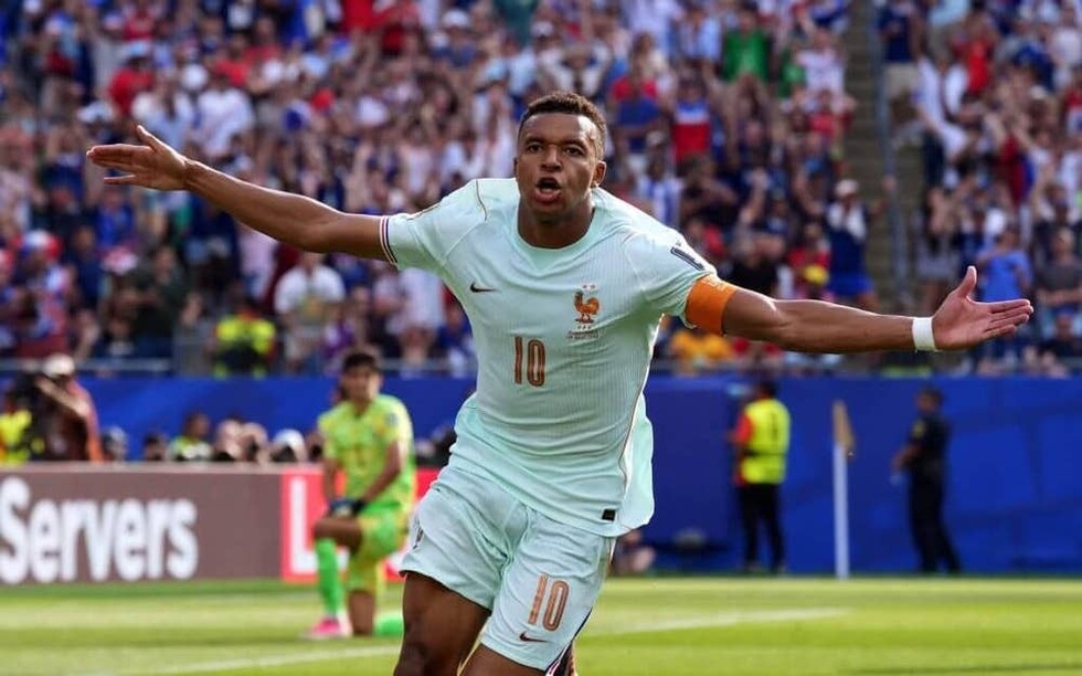 Kylian Mbappe - Lionel Messi: “Siêu nhân” phá vỡ chuẩn mực World Cup