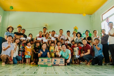 Mang niềm vui về với học sinh Mã Liềng, Quảng Bình