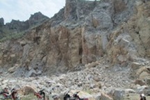 Sập mỏ đá, 3 công nhân tử nạn