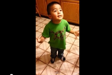 “Linda, cưng ơi, nghe này, nghe đã nào...”