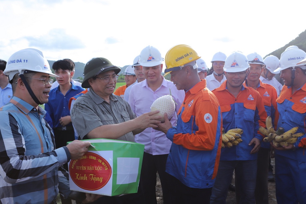 Thủ tướng kiểm tra dự án đường dây 500kV tại Thanh Hóa - 3 Thủ tướng kiểm tra dự án đường dây 500kV tại Thanh Hóa - 3