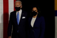 Ông Biden nhận tài trợ kỷ lục sau khi công bố nữ “phó tướng”