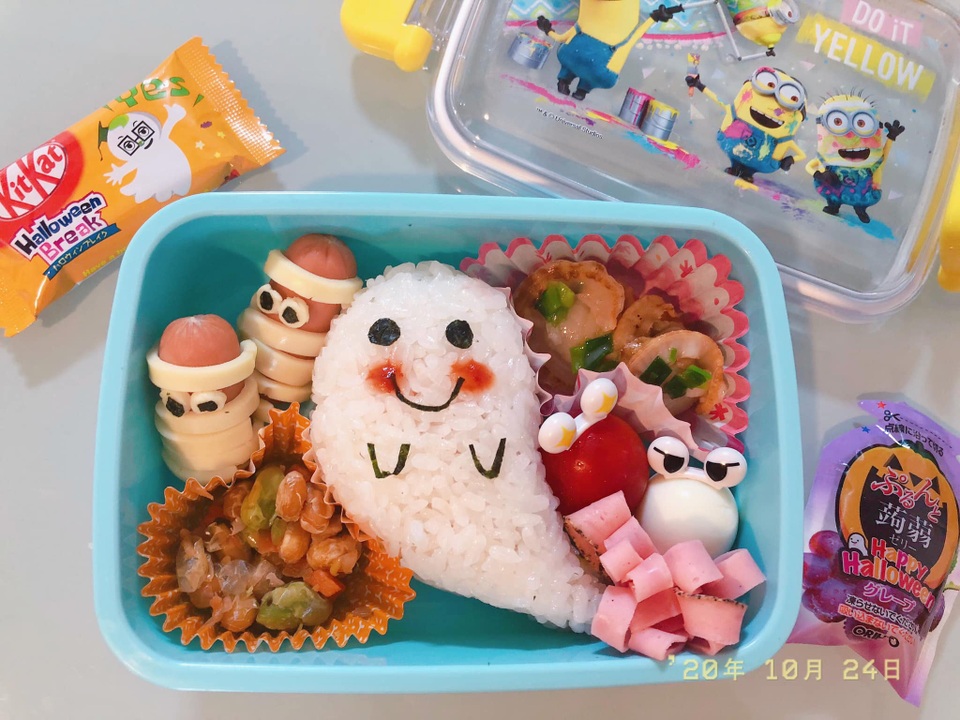Tuyệt phẩm cơm bento đẹp không nỡ ăn của mẹ Việt ở Nhật làm cho con trai - 14 Tuyệt phẩm cơm bento đẹp không nỡ ăn của mẹ Việt ở Nhật làm cho con trai - 14