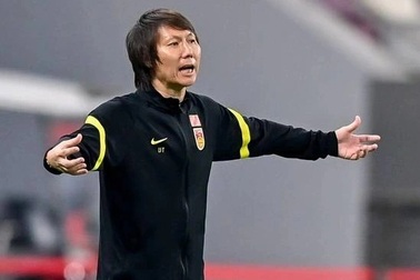 Báo Trung Quốc: "HLV Li Tie sẽ mất việc nếu thua đội tuyển Việt Nam"