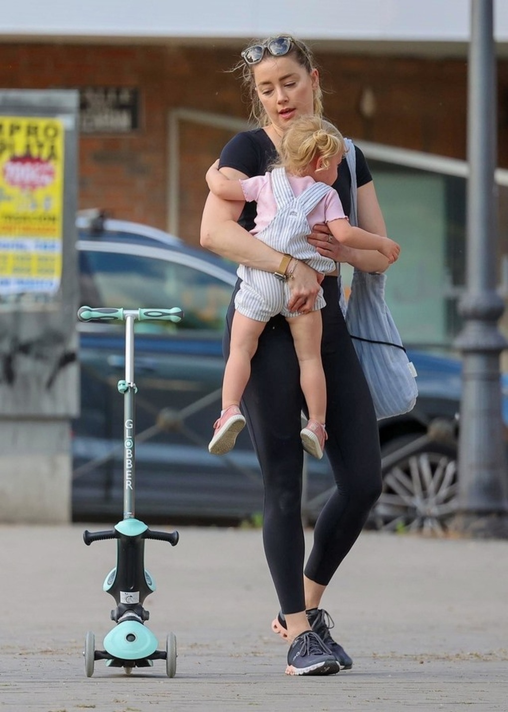 Mỹ nhân sở hữu gương mặt tỷ lệ vàng Amber Heard sắp đón đứa con thứ 2 - 2 Mỹ nhân sở hữu gương mặt tỷ lệ vàng Amber Heard sắp đón đứa con thứ 2 - 2