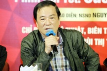 NSND Khải Hưng: “Cài cắm chân dài, lạm dụng hở hang… trong hài tết là ấu trĩ”