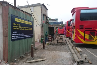 Đề nghị Bến xe Nước Ngầm đo tiếng ồn, khí thải của xe ô tô