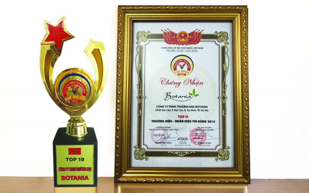 Công ty Botania nhận giải thưởng Top 10 Thương hiệu được tin dùng nhất Việt Nam - 5 Công ty Botania nhận giải thưởng Top 10 Thương hiệu được tin dùng nhất Việt Nam - 5