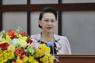 Chủ tịch Quốc hội: Quốc hội đi trước về công nghệ số để giúp Chính phủ