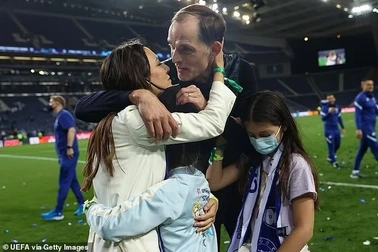 HLV Thomas Tuchel bị Chelsea sa thải vì những bê bối đời tư