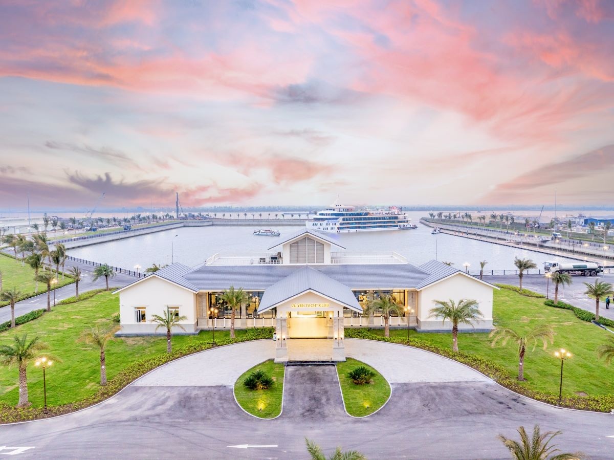 Vinhomes Royal Island thu hút cư dân nhờ hạ tầng hoàn thiện - 2