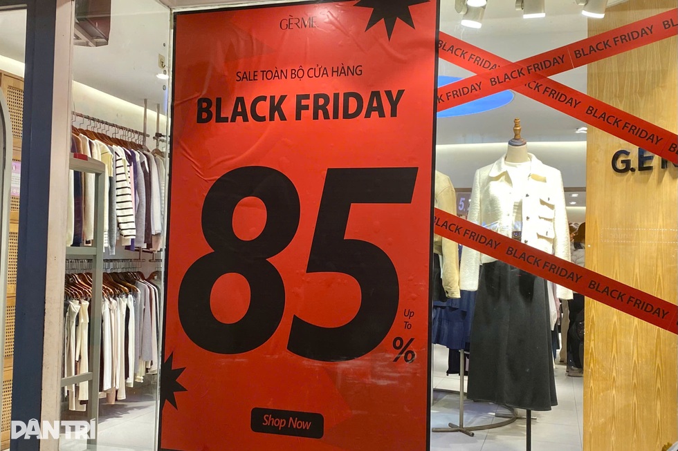Vì sao treo biển giảm 85%, cửa hàng vẫn ế ẩm ngày Black Friday? - 1 Vì sao treo biển giảm 85%, cửa hàng vẫn ế ẩm ngày Black Friday? - 1