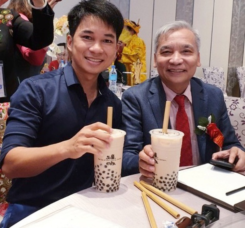 Ông chủ chuỗi hàng chục cửa hàng sáo đi thi... lần thứ 14 - 4 Ông chủ chuỗi hàng chục cửa hàng sáo đi thi... lần thứ 14 - 4