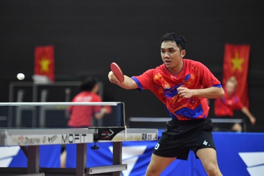 Đinh Anh Hoàng thi đấu nội dung đơn nam, sẵn sàng bảo vệ HCV SEA Games