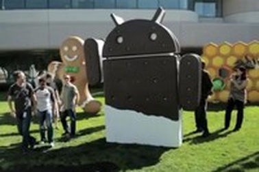 Google dựng tượng chào đón phiên bản Android mới