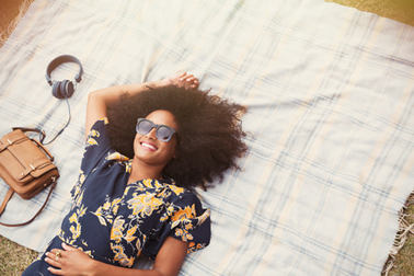 Bớt lo đi, năm tháng đã nhạt màu