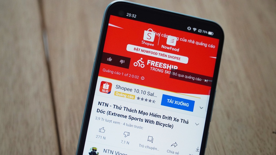 YouTube ngang nhiên dùng tiền của doanh nghiệp để nuôi kênh bẩn - 2 YouTube ngang nhiên dùng tiền của doanh nghiệp để nuôi kênh bẩn - 2